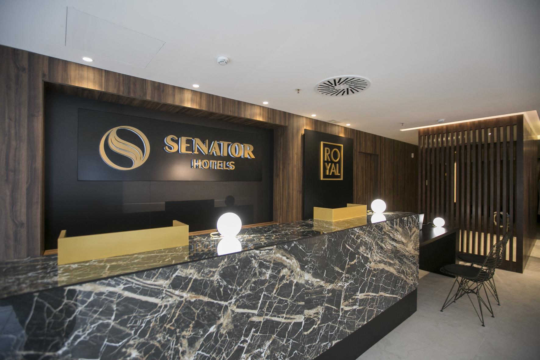 Senator Gandia酒店 外观 照片